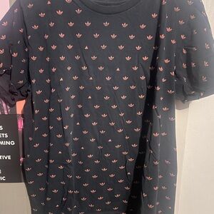 Adidas Men's Tee with Black and Pink Pattern